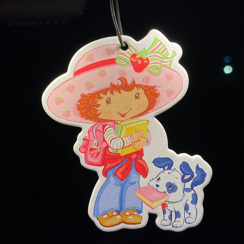 Strawberry Girl Goes to School – Perfume Villa Fragrance recenzja i cena